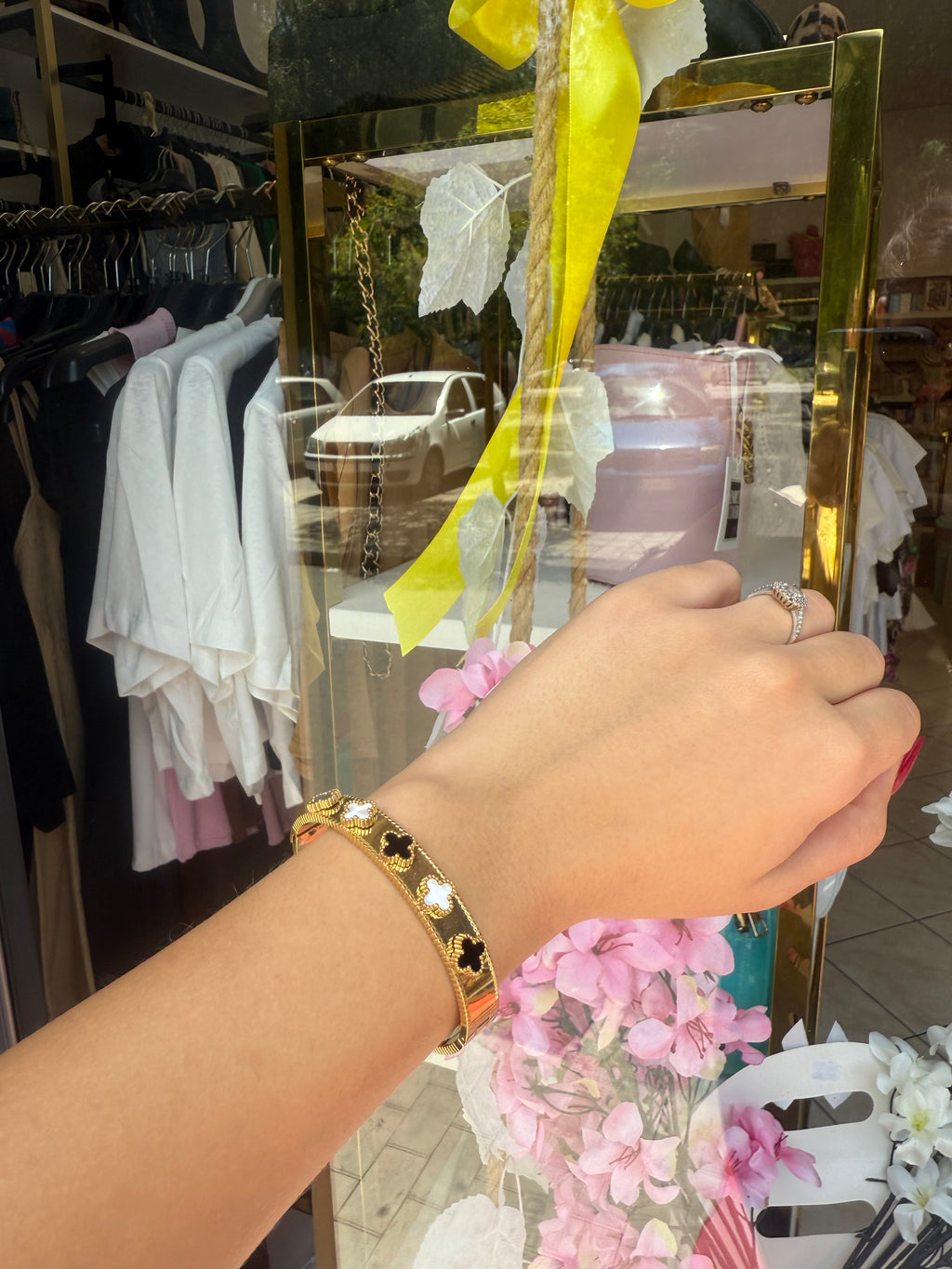BRACCIALE RIGIDO FIORI 🤍🖤